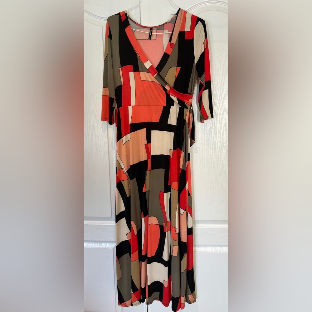 Geometric Print Wrap Dress